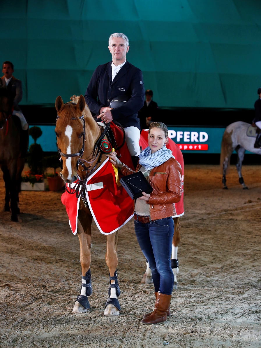 Ein Citroen für Frankreichs Roger Yves Bost reitturniere.de News